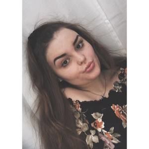 Meet your Posher, Jade